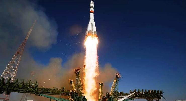 Россияне вывели на орбиту военный спутник Меридиан-М