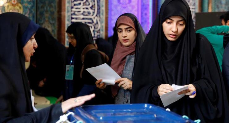 В Иране проходят выборы в парламент