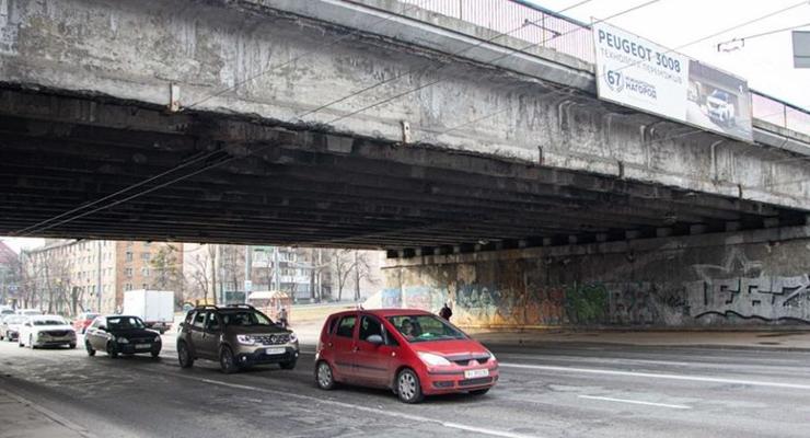В Киеве дополнительно проверят мосты "на усталость"