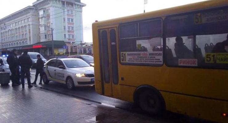 В Ровно подросток угнал маршрутку и возил по городу пассажиров