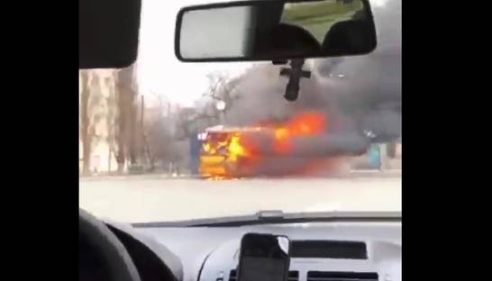 В Киеве сгорела маршрутка