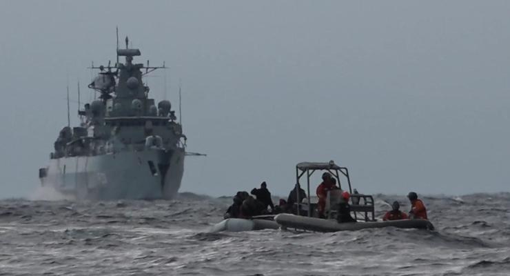 Греция направила военные корабли для защиты границы от мигрантов