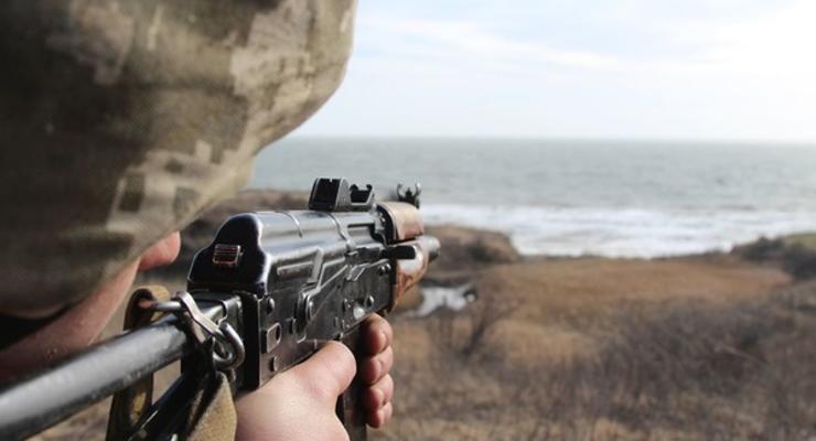 На Донбассе сепаратисты дважды открывали огонь по позициям ВСУ