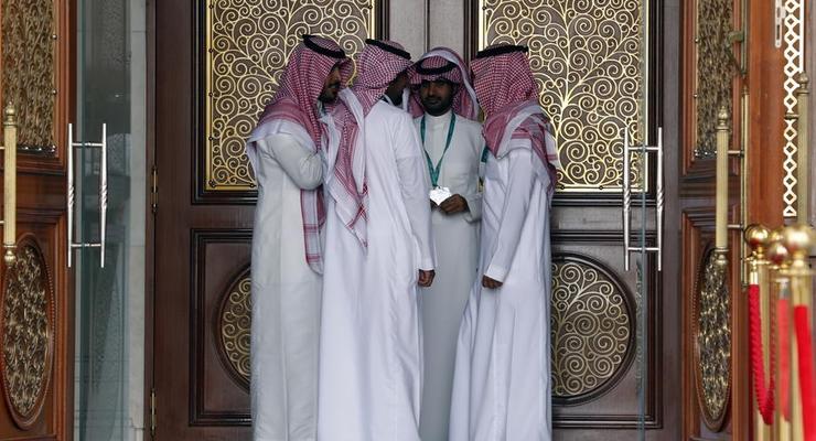 Двух членов саудовской королевской семьи обвиняют в госизмене