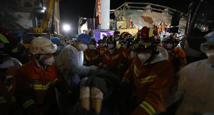 Обрушение отеля в Китае: число жертв выросло до 20 человек