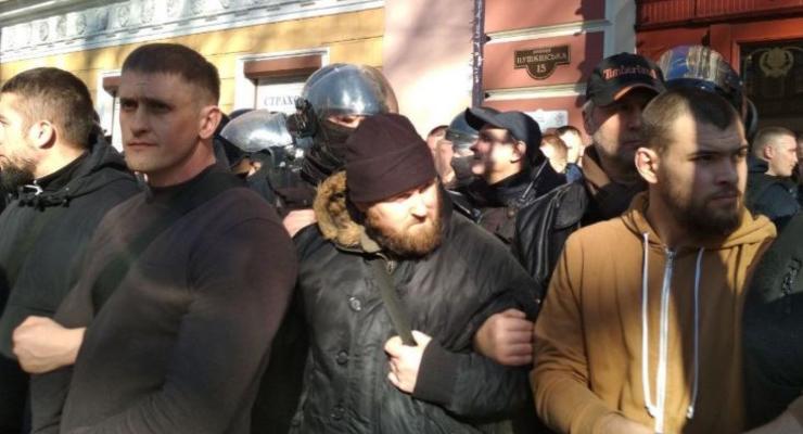 В Одессе активисты заблокировали отель, где должен выступить Рабинович