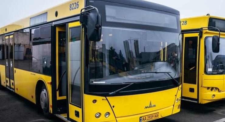 В Украине хотят ограничить движение общественного транспорта