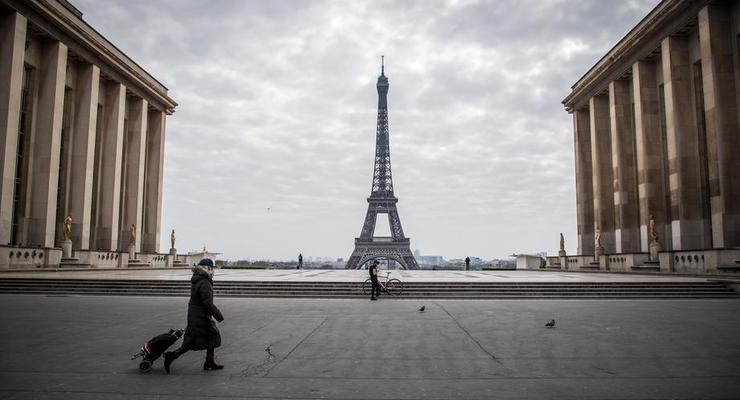 Китай передал Франции миллион защитных масок