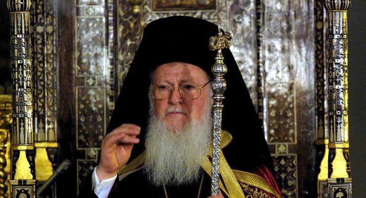 Патриарх Варфоломей запретил в церквях проводить службы до конца марта