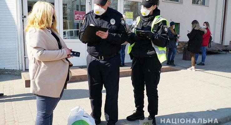 В Тернополе женщина торговала медицинскими масками по 90 грн за штуку
