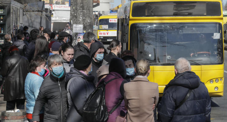 В Одессе останавливают общественный транспорт
