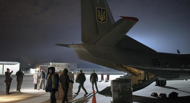 Из Турции в Украину вылетели более 400 украинцев