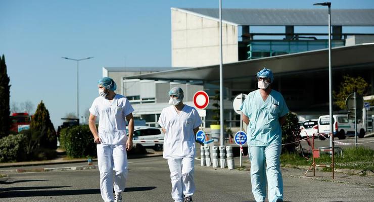 Во Франции рекордное суточное количество смертей от коронавируса