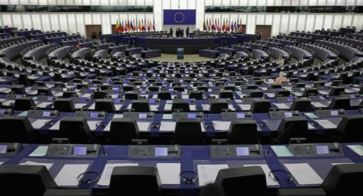 Европарламент изменил режим работы из-за пандемии