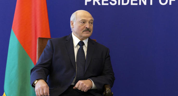 Лукашенко: Кроме меня в Москву на парад Победы ехать некому