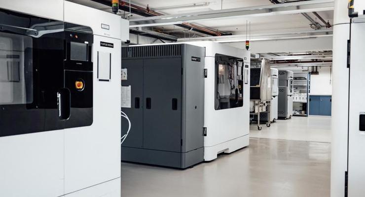 Mercedes-Benz предоставит 3D-принтеры для печати медоборудования