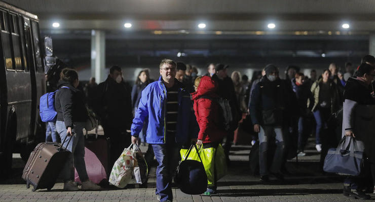 Более 13 тысяч украинцев хотят вернуться домой – МИД
