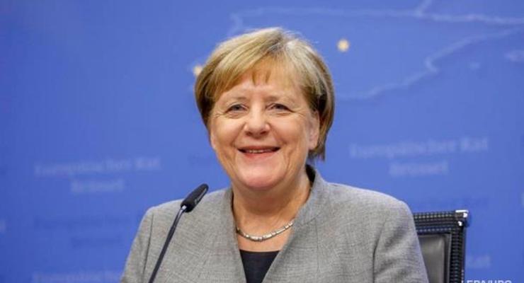 Меркель увидела надежду в данных по пандемии