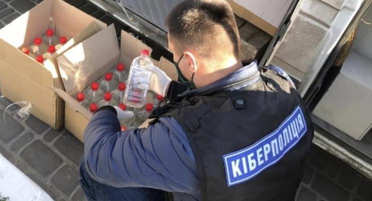 Правоохранители под Киевом изъяли крупную партию антисептиков