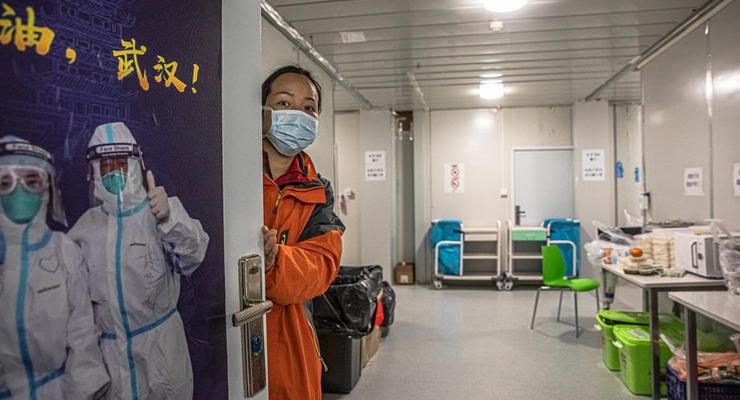 В Китае рассказали сколько стоит лечение одного больного коронавирусом
