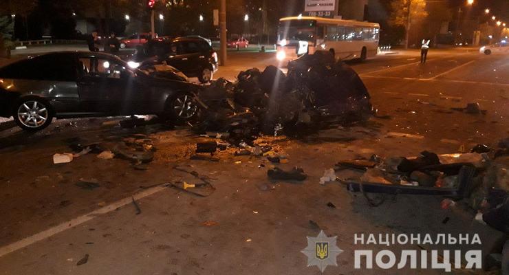 В жутком ДТП в Днепре по вине пьяного водителя погибли двое
