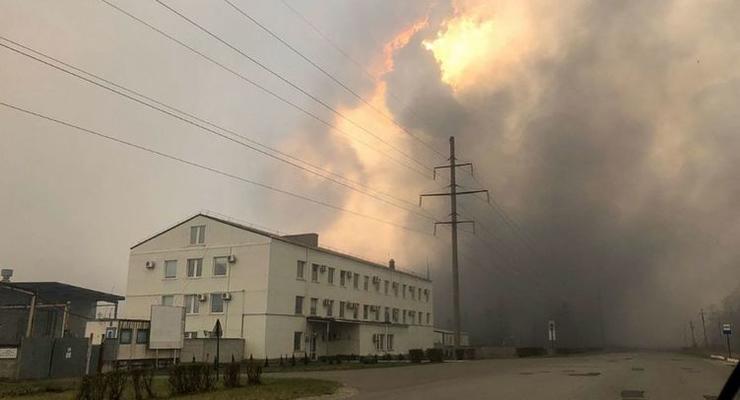 Дым от пожара в Чернобыле во вторник дойдет до Киева