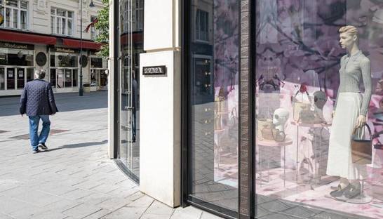 В Австрии разрешили открыться небольшим магазинам