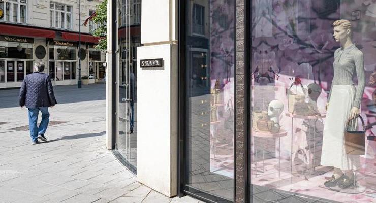 В Австрии разрешили открыться небольшим магазинам