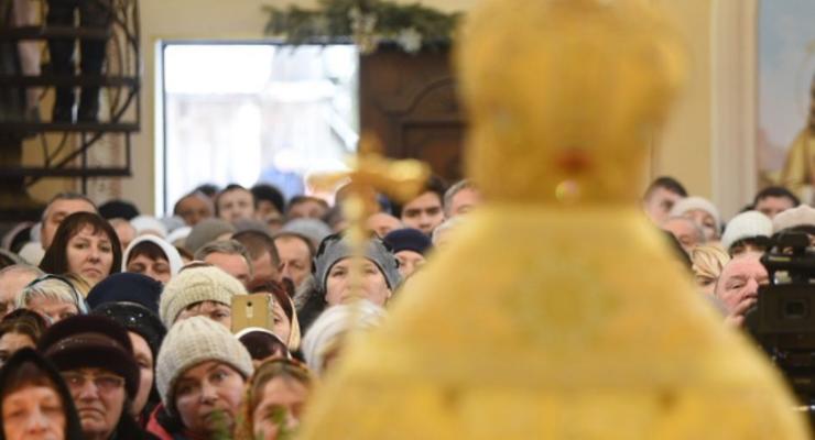 Ужесточение карантина: В Житомире запретили идти в церковь на Пасху