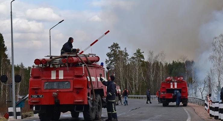 Бороться с пожарами на Житомирщине помогут спасатели из двух областей
