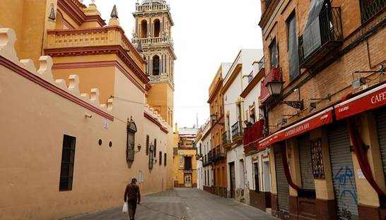 Испания ослабит карантин, несмотря на печальную статистику