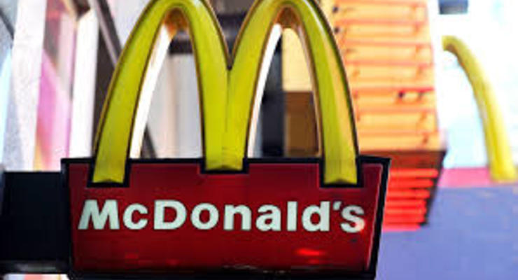 Во Франции открылся McDonald's: выстроилась километровая очередь авто