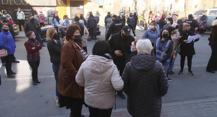В Мелитополе предприниматели вышли на протест против карантина