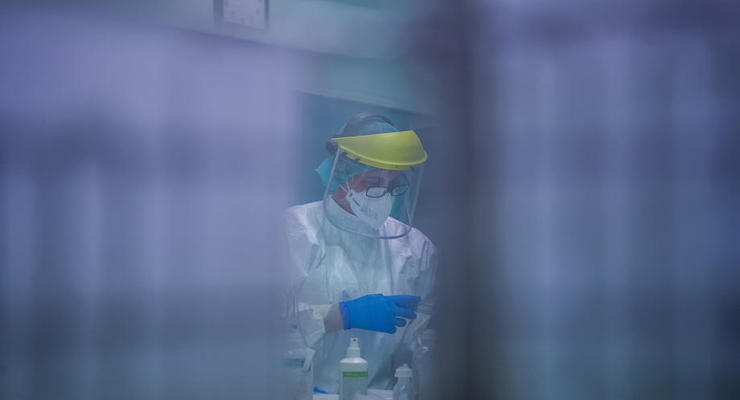 Ученые назвали сроки завершения эпидемии COVID-19 в Украине