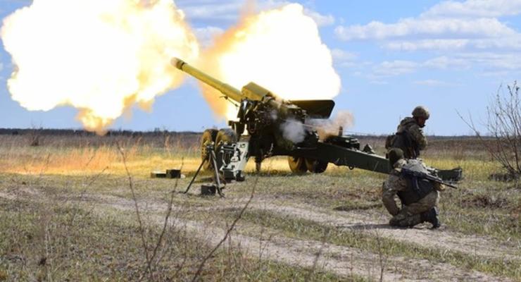 Украинские артиллеристы отрабатывают новейшие методы ведения огня