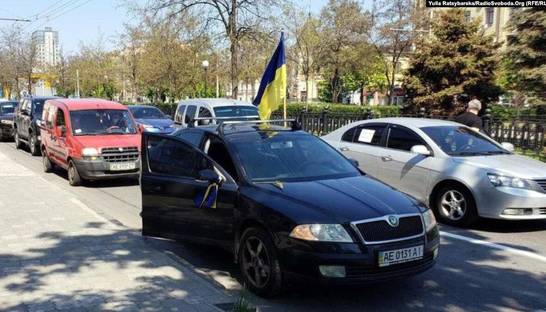 "Нет двойным стандартам!": В Днепре протестовали предприниматели
