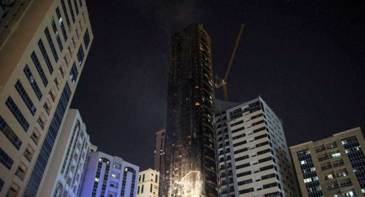 Пожар небоскреба в ОАЭ. Фоторепортаж