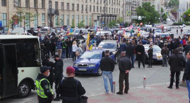"Карантин убивает": В центре Киева снова протестует малый бизнес