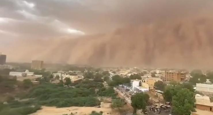 Столицу Нигера накрыла мощная песчаная буря
