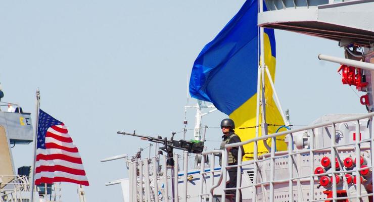 В ВМС Украины набирают экипажи для новых катеров Island
