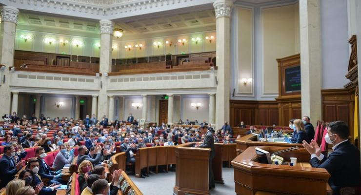 Зеленский: Закон о банках защитит экономику Украины