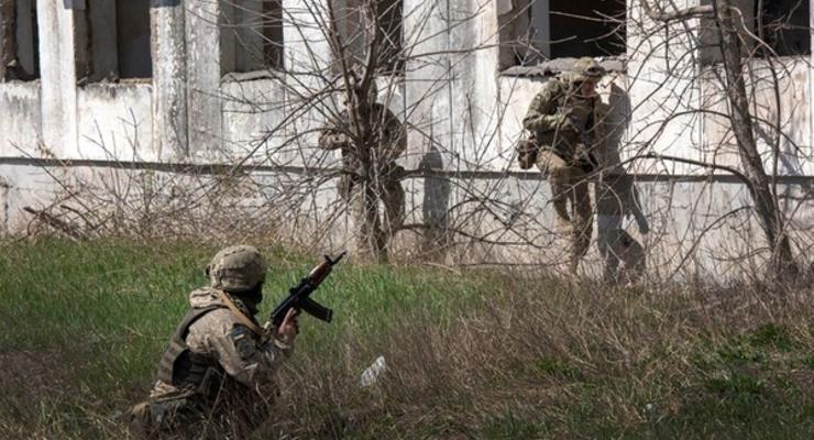 Новости Донбасса 14 мая: Убит украинский военный, двое получили ранения