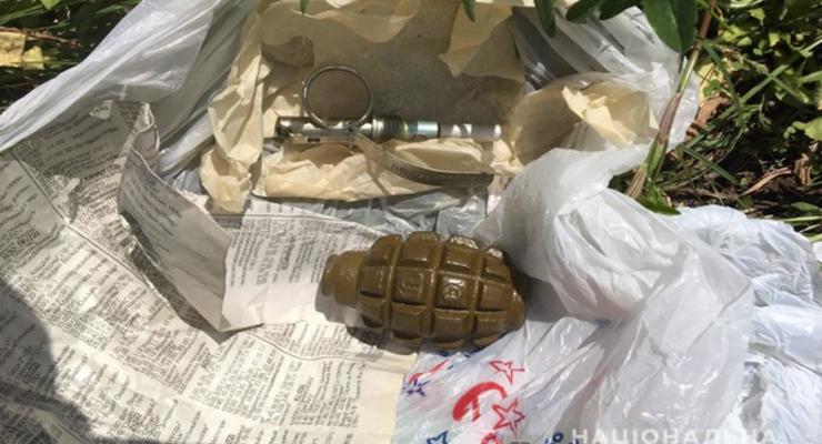 На Харьковщине задержали мужчину во время продажи гранат