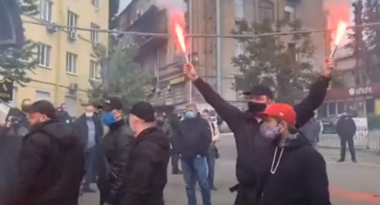 В Киеве Нацкорпус атаковал офис "ОПЗЖ"