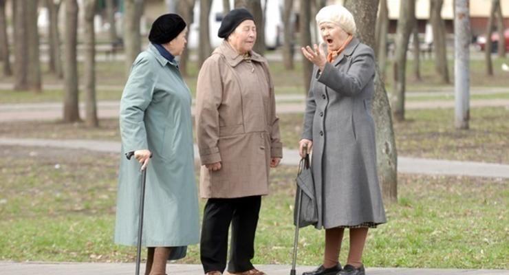 Пенсионерам старше 75 лет будут доплачивать 500 грн в месяц