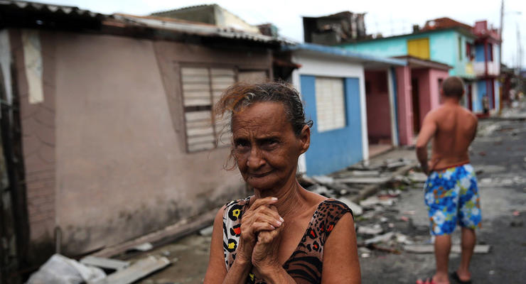 На Кубу обрушились штормы, ливни и торнадо