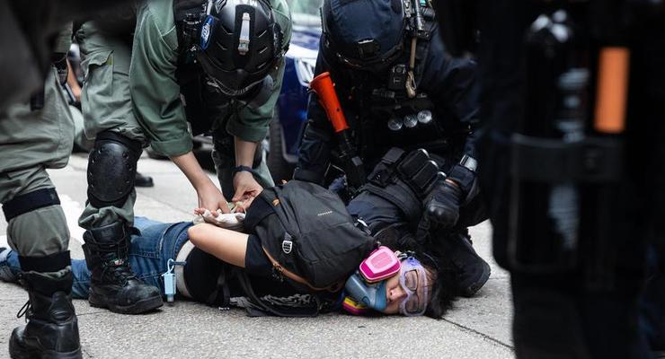 В Гонконге вспыхнули антикитайские протесты