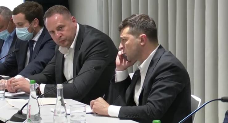Зеленский лично позвонил главе банка после жалоб предпринимателей