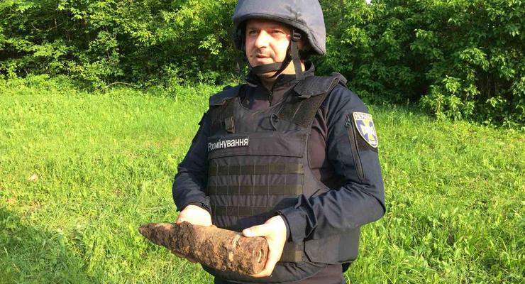 В парке Винницкой области обнаружено 600 боеприпасов времен Второй мировой