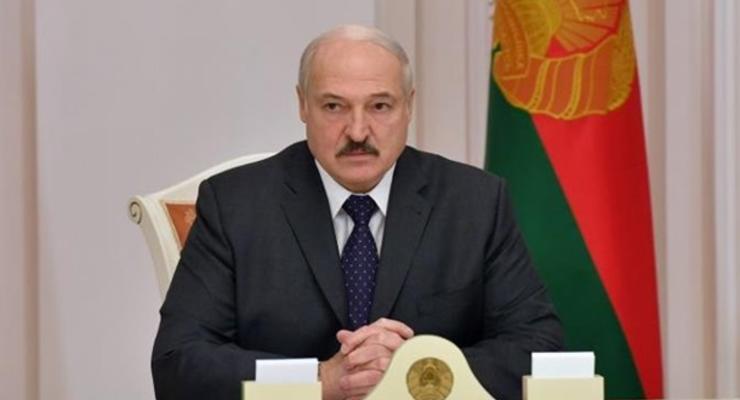 Выборы в Беларуси: Лукашенко предостерег от "побоища на площади"
